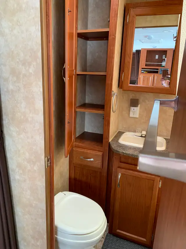 26 ft JayFlight Bunkhouse Travel Trailer for sale - Photo 6