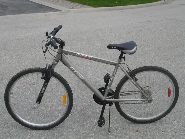 ADULT OR TEEN 26' CCM NITRO XT SERIES 21 SPEEDS WITH SUSPENSION! - Photo 4