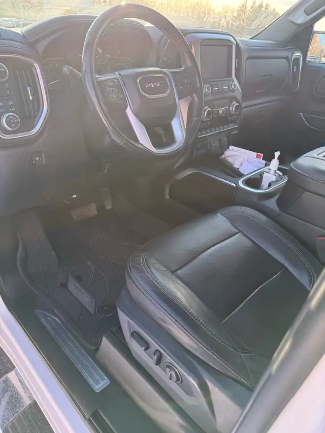2020 GMC Duramax - Photo 4
