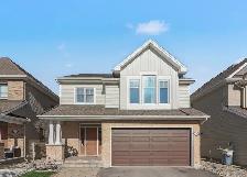 Spacious 4 2 bedrm plus loft home in Findlay Creek