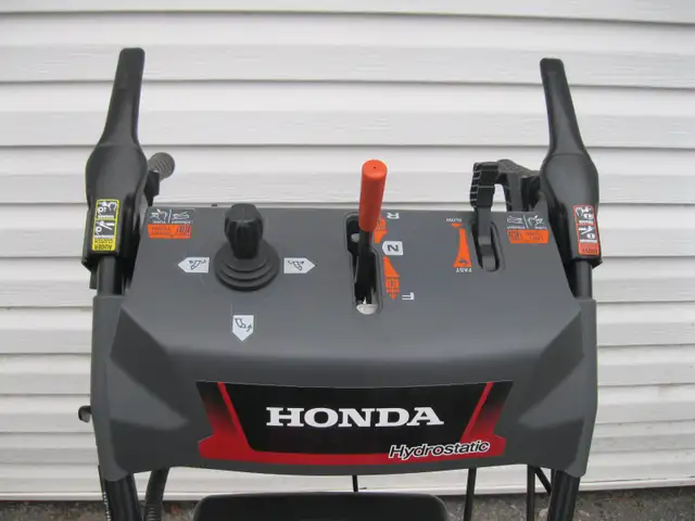 Souffleuse HONDA HSS928ACTD Snowblower Souffleur chenilles - Photo 3