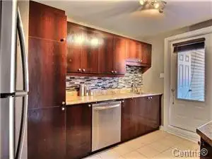 St-Jerome condo à louer 4 1/2 pour juillet - Photo 4