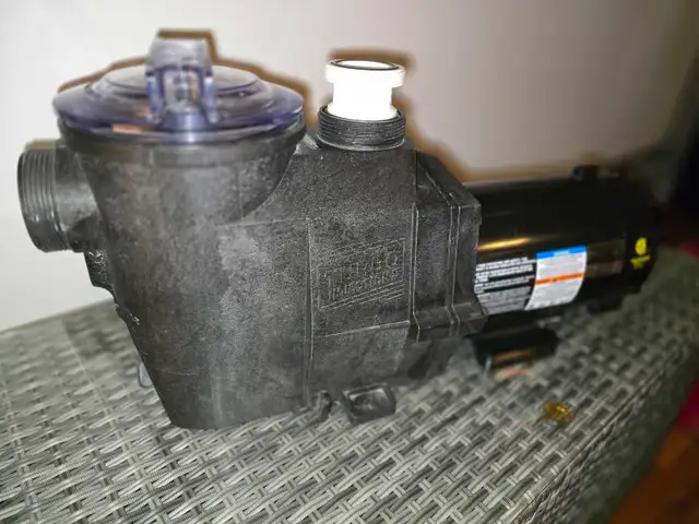Hayward 1.5hp above ground pool pump - Photo 2