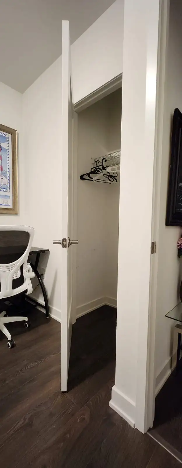 Penthouse room for rent-Downtown Toronto-$1350/mo - Photo 6