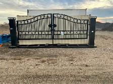 Bulldog 20 foot Remote Controlled Gate