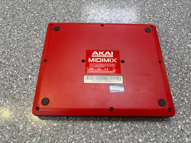 Akai Midimix Professional Control Surface - Photo 3