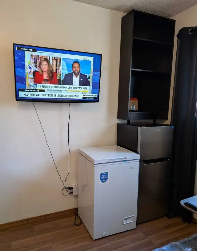 ROOM FOR RENT - Photo 8