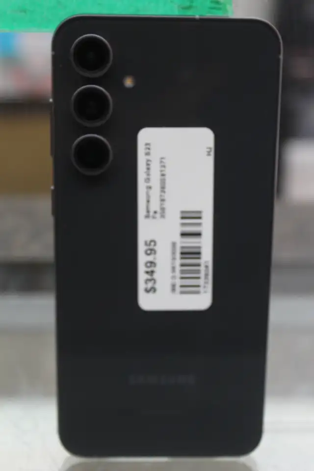 Samsung S25 on Sale in First Stop Swap Shop May Cellphone Sale - Photo 3