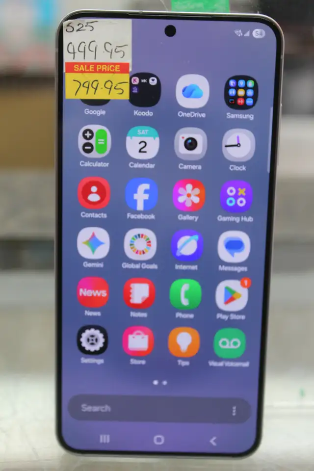 Samsung S25 on Sale in First Stop Swap Shop May Cellphone Sale - Photo 4