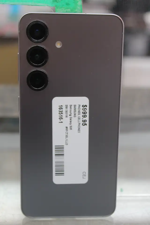 Samsung S25 on Sale in First Stop Swap Shop May Cellphone Sale - Photo 5