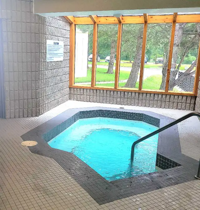 WESTERN/WINDERMERE (2)-EXECUTIVE SHARED INCLUSIVE FURNISHED MAY - Photo 7
