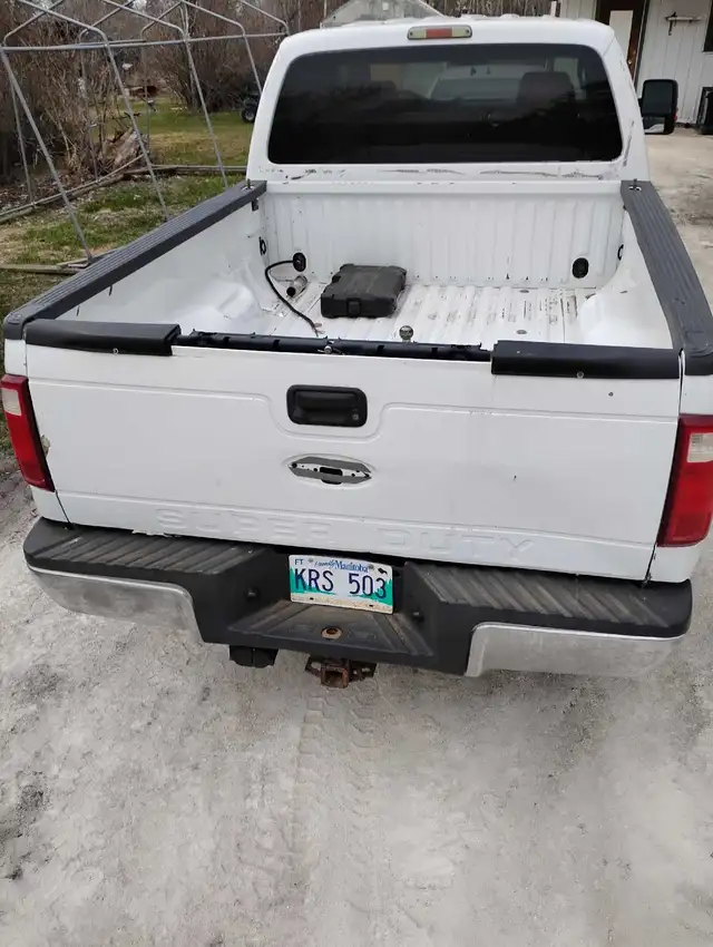 2011 f350 XLT licensed as a 250. - Photo 5