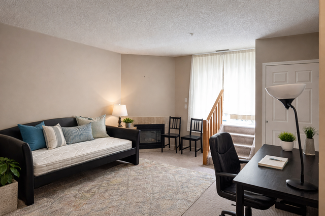 Furnished 1 Bd Condo Downtown -U/G Parking, Internet - Photo 7