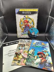 NINTENDO GAMECUBE SUPER MARIO SUNSHINE W/MANUAL