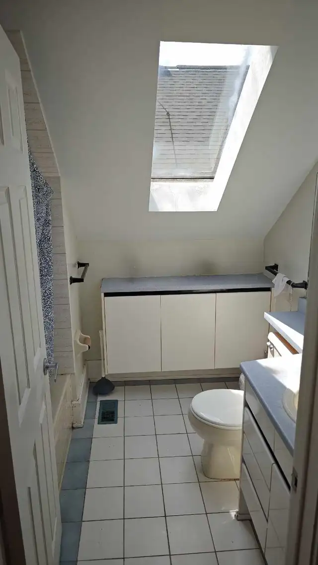 room for rent - Photo 2