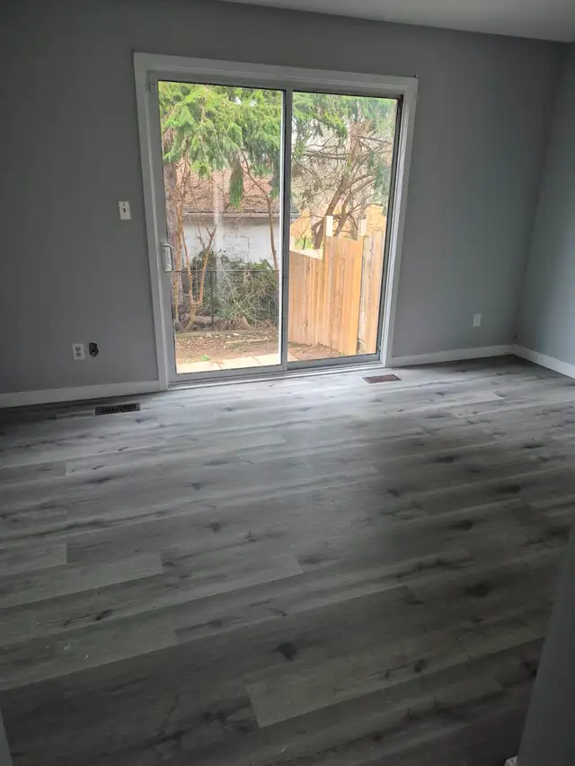 3 Bedrooms and 2 washroom available - Photo 7
