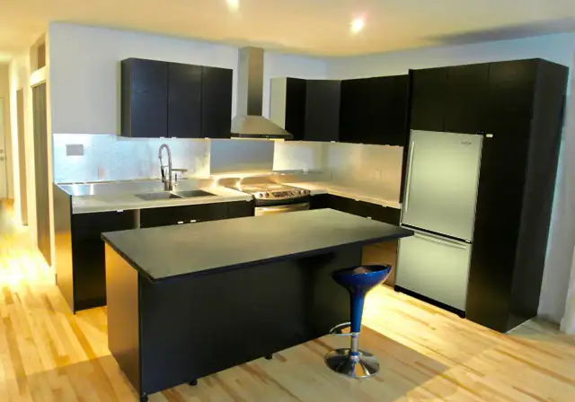 Superbe appartement 3 chambres et stationnement - Photo 3