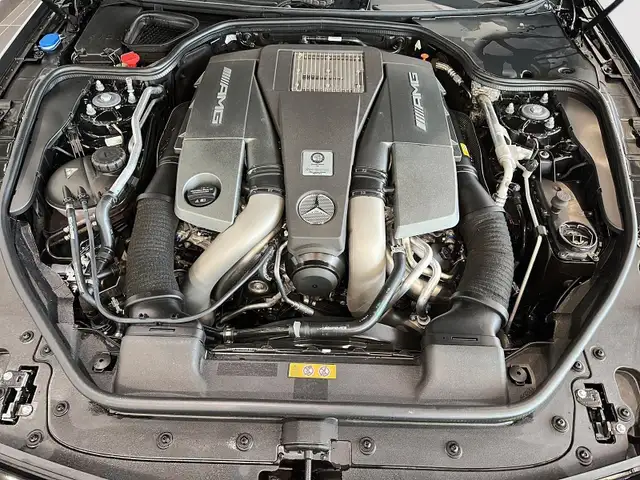 2017 Mercedes-Benz SL63 AMG Roadster 9,000 km's! $179,400 new! A - Photo 22