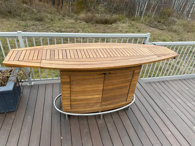 Teak Bar with Chairs