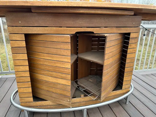 Teak Bar with Chairs - Photo 2