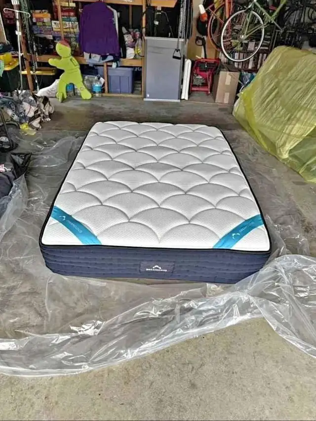 (Mattress Sale) Twin Mattress / Queen Mattress / King Mattress - Photo 2