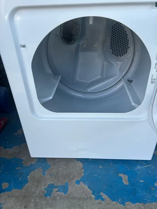 washer/dryer - Photo 5