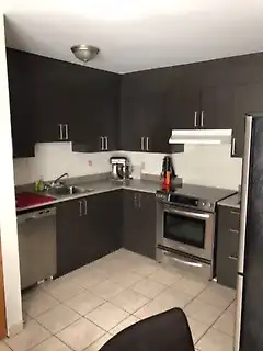 6 1/2 in Île Bizard- with a basement
