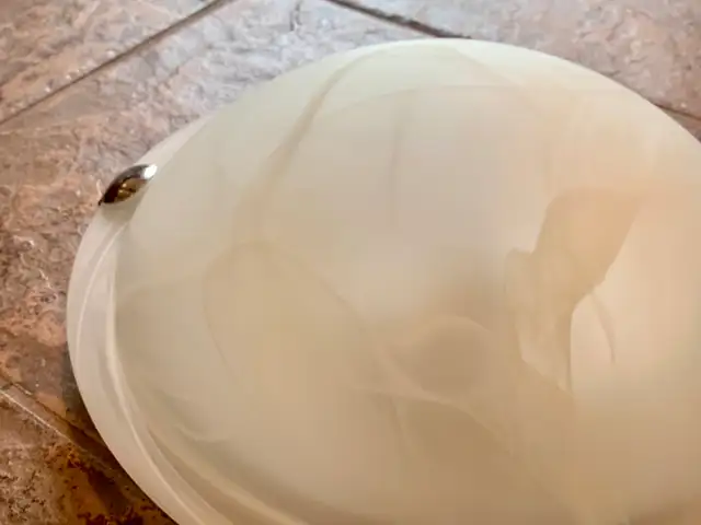 Flush Mount Ceiling Light - 4 pieces - Photo 3
