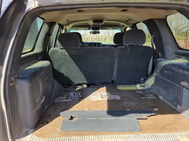 2001 GMC Yukon - Photo 8