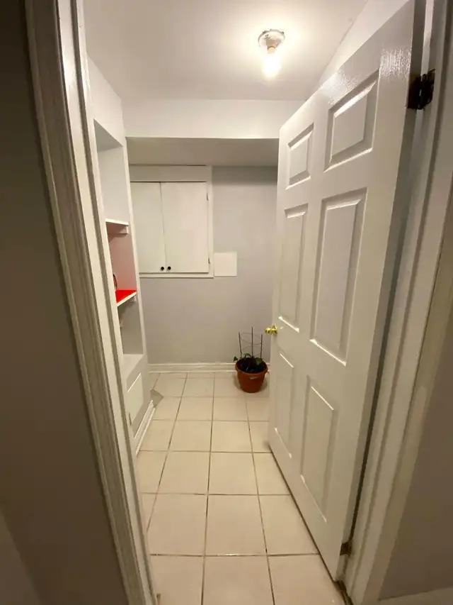 Walkout, separate entrance 1 bedroom Heartland - Photo 9