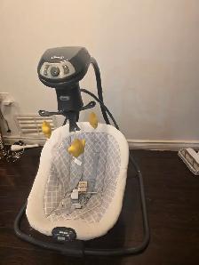 Baby swing Graco