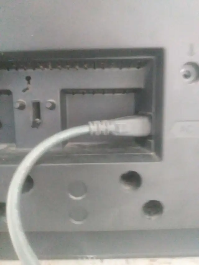 use Sony TV for sale - Photo 4