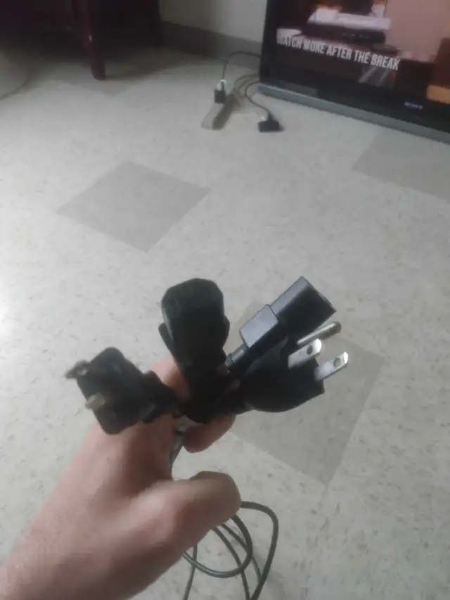 use Sony TV for sale - Photo 6