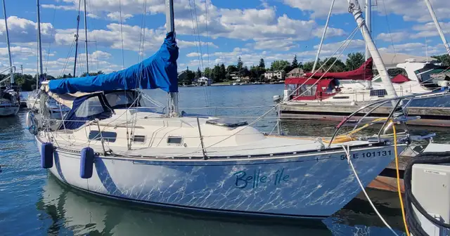 Classic 1973 C&C Sailboat - Photo 2