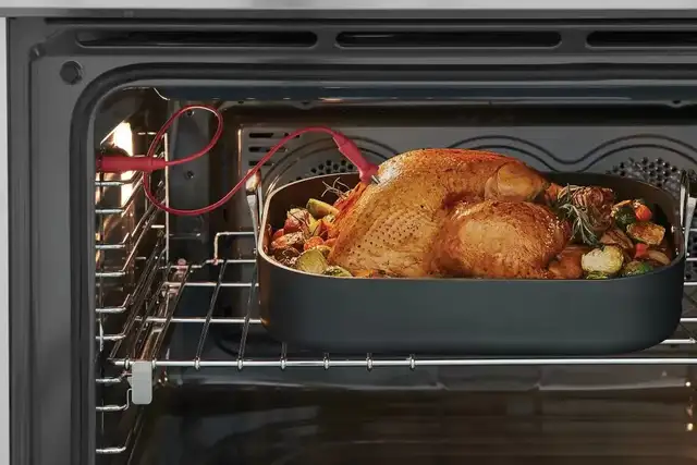 Frigidaire Professional PCFD3668AF 36' Dual Fuel Range Self Clea - Photo 3