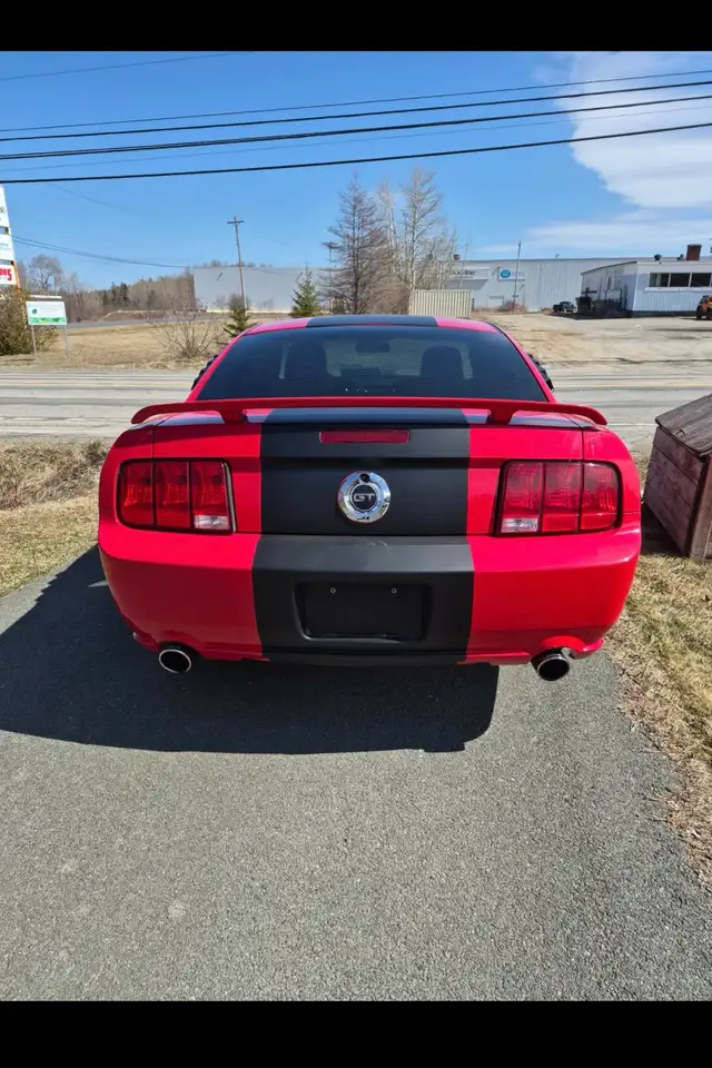 2007 Ford Mustang GT - Photo 6