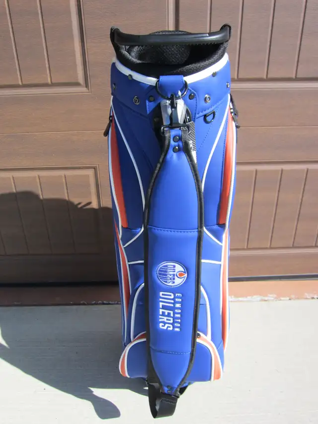 $490 RETAIL BRAND NEW OILERS MID-SIZE STAFF BAG - Photo 2