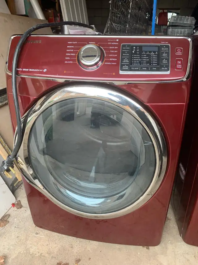 SAMSUNG WASHER AND DRYER FOR SALE.