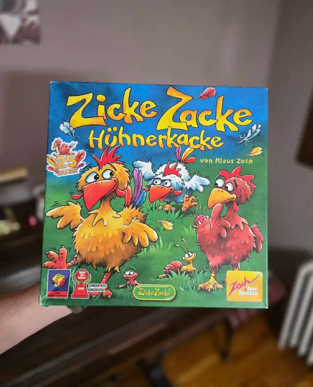 Zicke Zacke Hühnerkacke (Chicken Cha Cha Cha) - board game