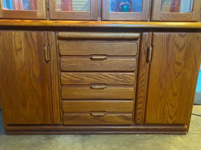 Solid Oak Display cabinet@hutch - Photo 4