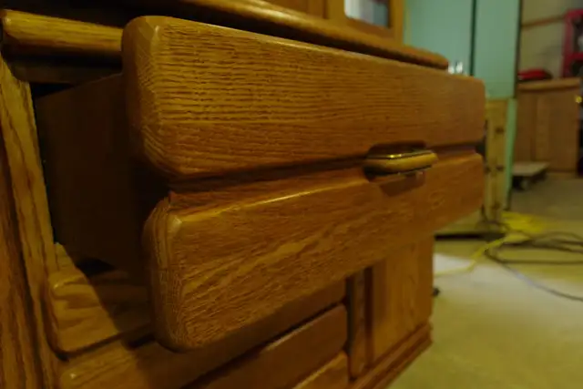 Solid Oak Display cabinet@hutch - Photo 7
