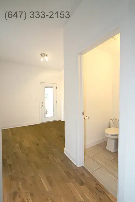 Prime Retail Space in Leslieville - Photo 5