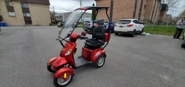 Quadriporteur 2025
