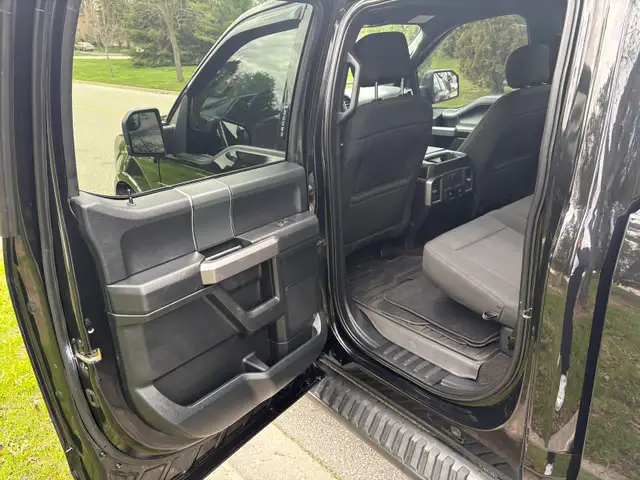 2019 Ford F-150 XLT - Photo 7