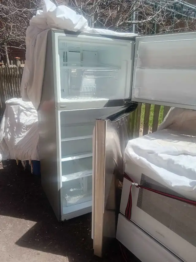 Frigo LG Stainless steel (Top condition) - Photo 2