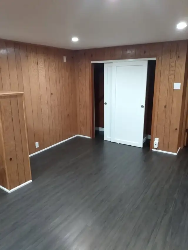 1 BEDROOM APARTMENT FOR RENT - Photo 3