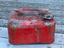 Triton/Arrow Metal Long Range Gas Tank. 3.5 Gallon, 13 Litres.