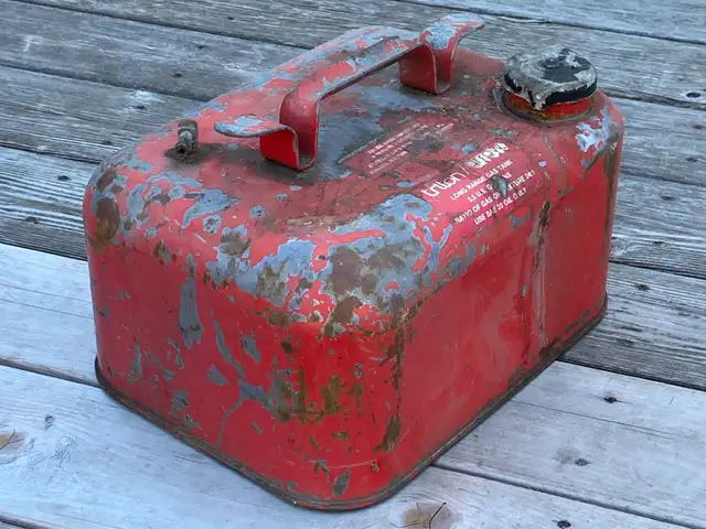 Triton/Arrow Metal Long Range Gas Tank. 3.5 Gallon, 13 Litres. - Photo 3