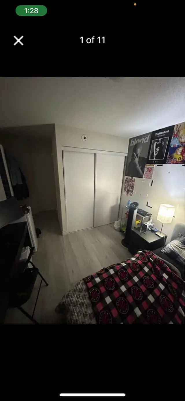 MASTER BEDROOM WITH BATHROOM FURNISHED FOR RENT GUELPH - Photo 2