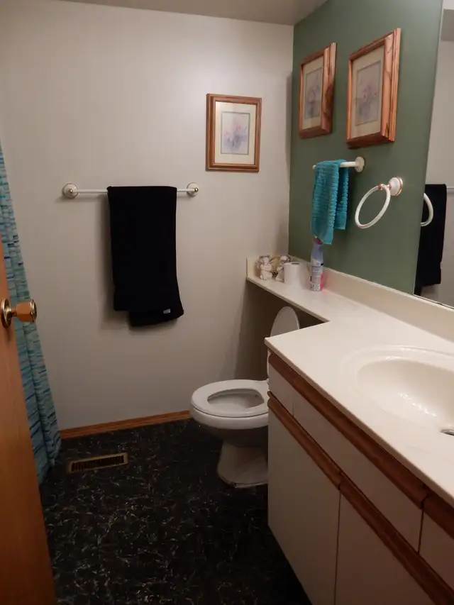 1/2 Duplex For Sale - Photo 8
